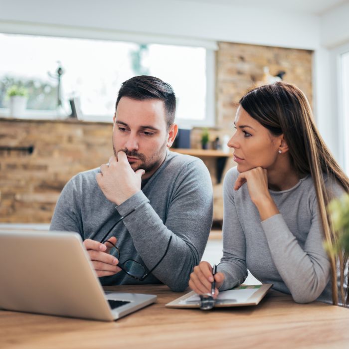 Kilpailuta lainasi helposti ja löydä parhaat tarjoukset. Lainan kilpailutus auttaa sinua säästämään rahaa ja saamaan edullisimmat ehdot.